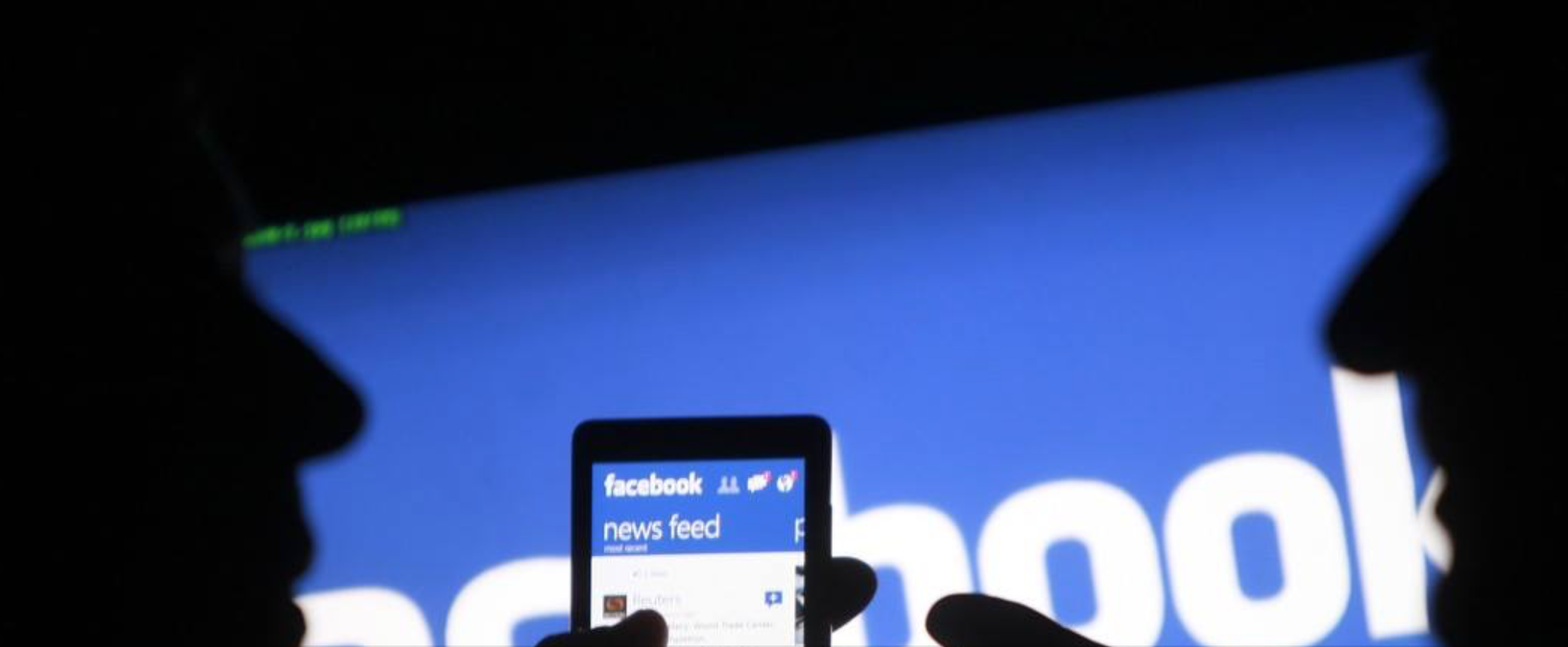 Lee más sobre el artículo Facebook investigado se hunde en Bolsa